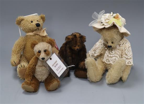 Four Artist bears Tallest 21cm